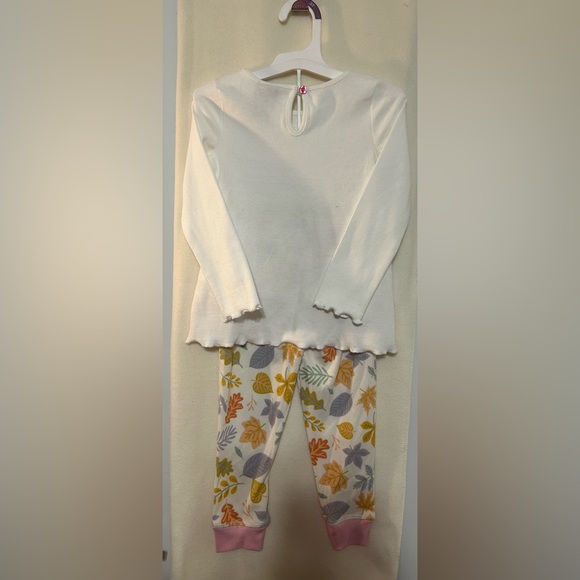 004 MATCH: Jammies and blouse size 3T - Picture 2 of 3